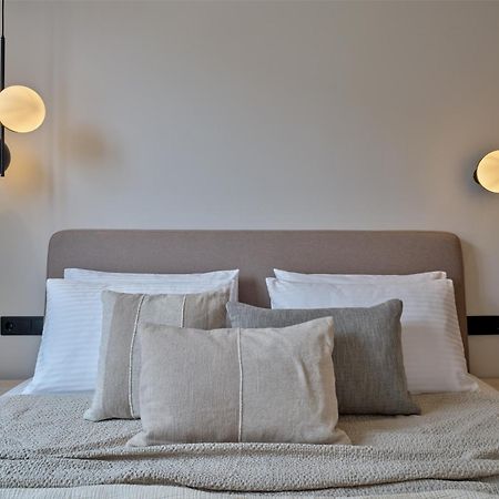 Haya Athens Loftie Suites Exteriör bild