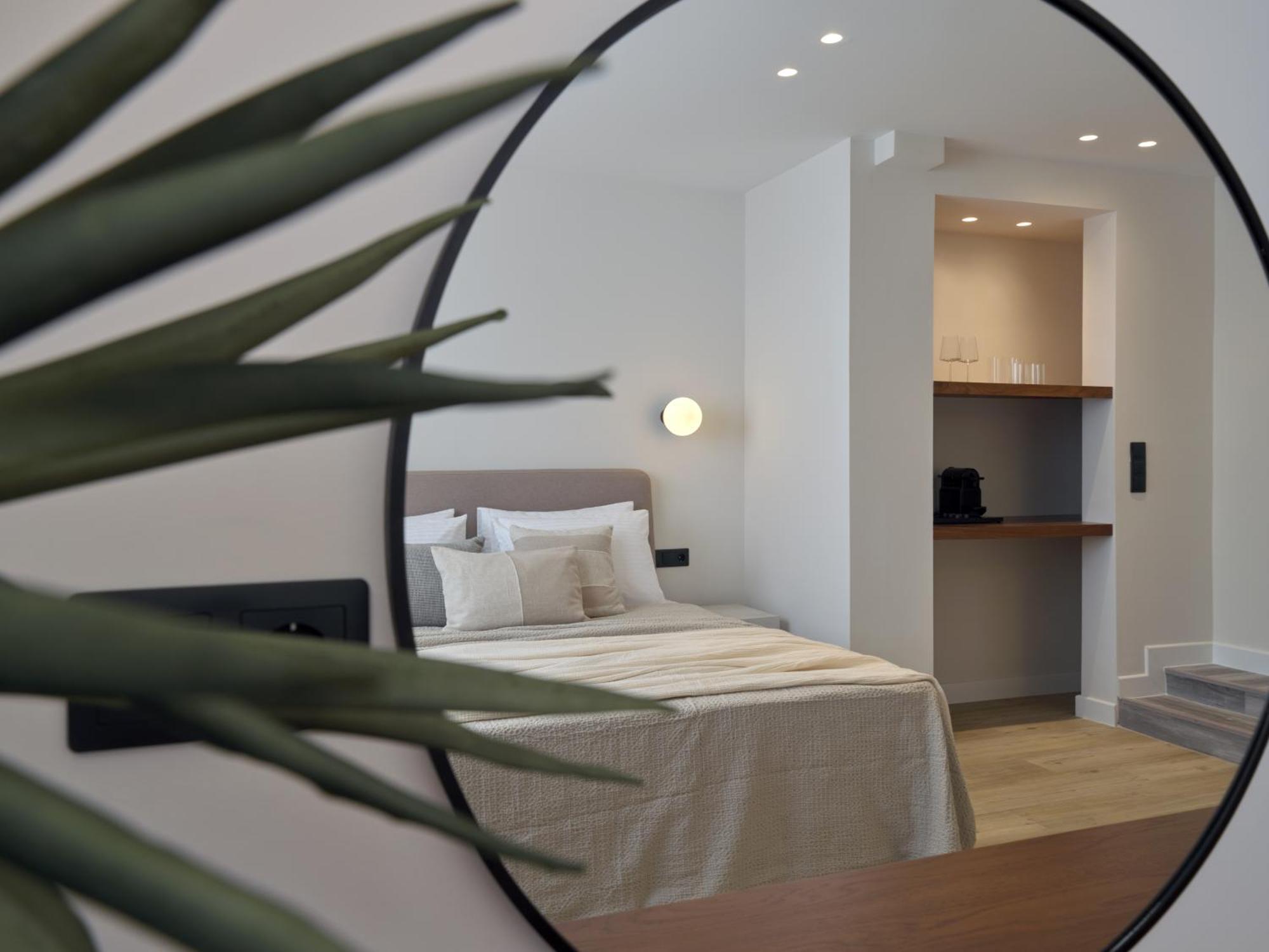 Haya Athens Loftie Suites Exteriör bild